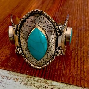 Gemstone/lapis Cuff bracelet